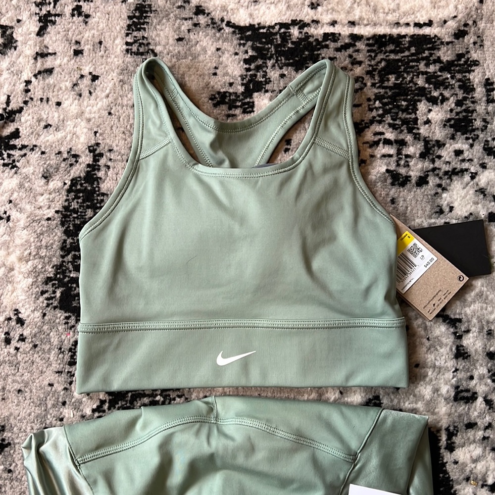 Nike Luxe Set